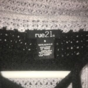 Rue21 Sweaters - sweater Rue21 Sweaters - sweater